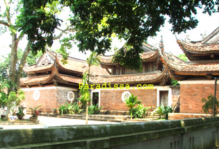 Tram Gian Pagoda