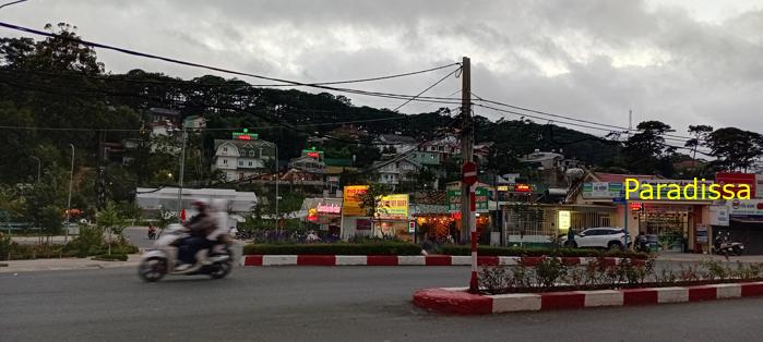 Travel guide to Da Lat, Vietnam Travel guide to Da Lat, Vietnam