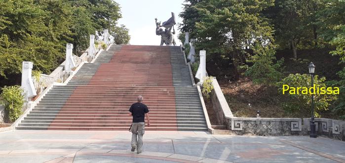 Trekking and hiking tour of the battlefield of Dien Bien Phu