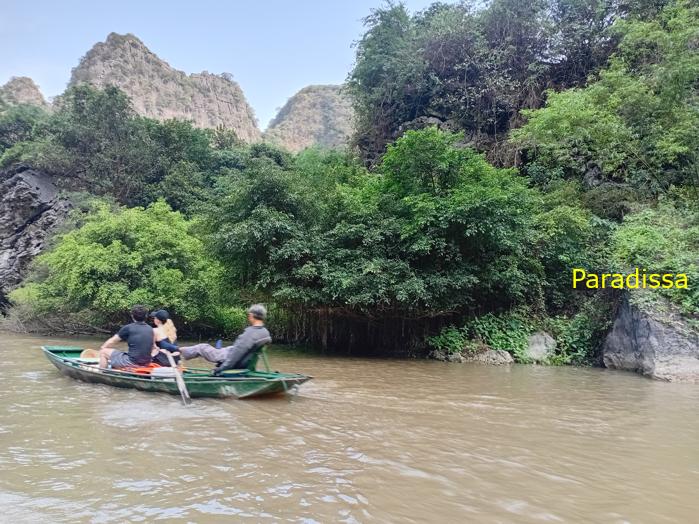 Sightseeing at Tam Coc in Ninh Binh Province