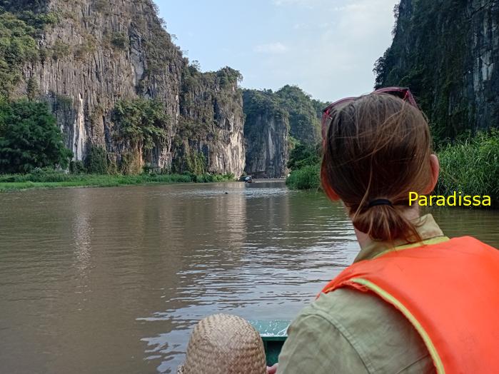 Sightseeing at Tam Coc in Ninh Binh Province